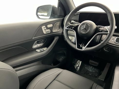 New 2026 Mercedes-Benz GLE 450 4MATIC Coupe image 11