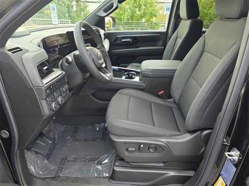 New 2025 Chevrolet Suburban LS w/ Max Trailering Package image 24