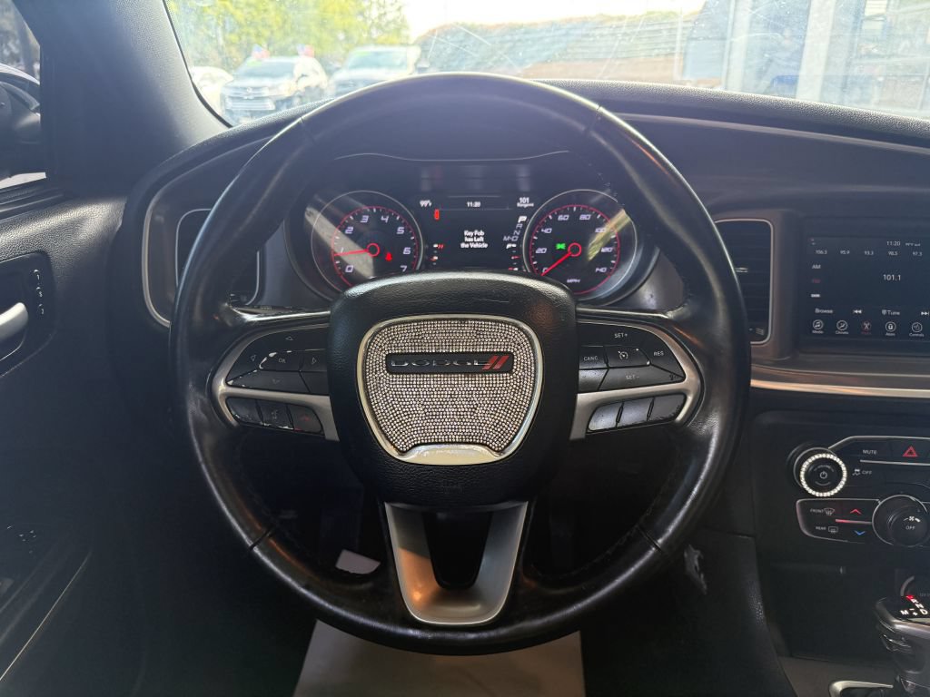 Used 2019 Dodge Charger SXT w/ Leather Interior Group RWD image 14