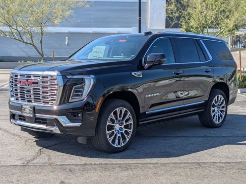 New 2026 GMC Yukon Denali w/ Denali Reserve Package AWD/4WD image 9