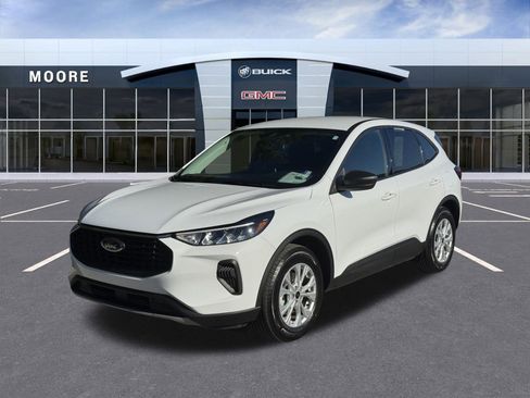 Used 2025 Ford Escape Active image 8