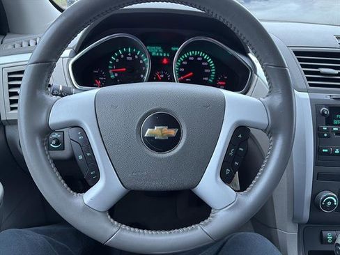Used 2012 Chevrolet Traverse LS image 15