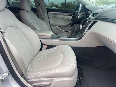 Used 2010 Cadillac CTS Sedan RWD image 11