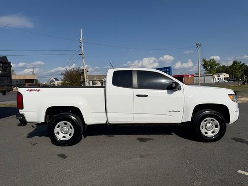 Used 2015 Chevrolet Colorado W/T w/ WT Convenience Package image 2