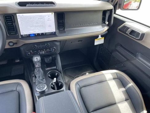 New 2026 Ford Bronco Big Bend w/ Black Diamond Package AWD/4WD image 14
