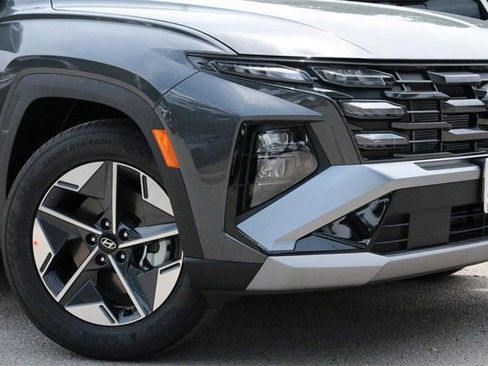 Used 2026 Hyundai Tucson SEL image 2