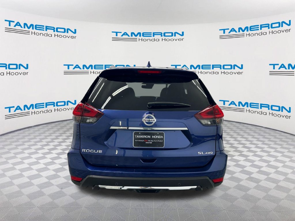 Used 2020 Nissan Rogue SL w/ Premium Package AWD/4WD image 4