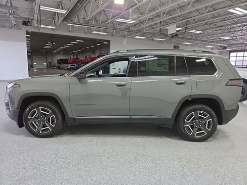 New 2026 Jeep Cherokee Limited AWD/4WD image 4
