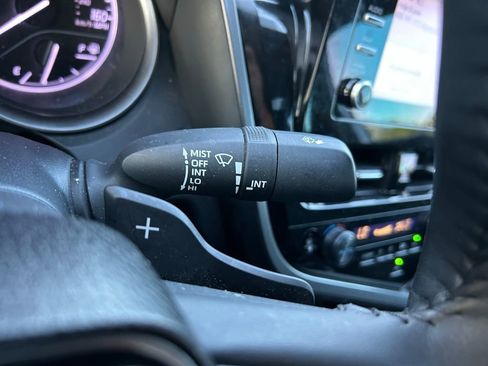 Used 2024 Toyota Camry SE FWD image 21