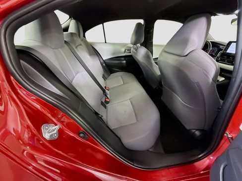 Used 2021 Toyota Corolla SE image 26