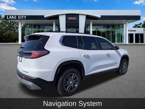 Used 2026 GMC Acadia Elevation FWD image 4