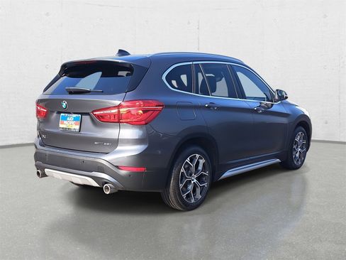 Used 2020 BMW X1 sDrive28i image 5