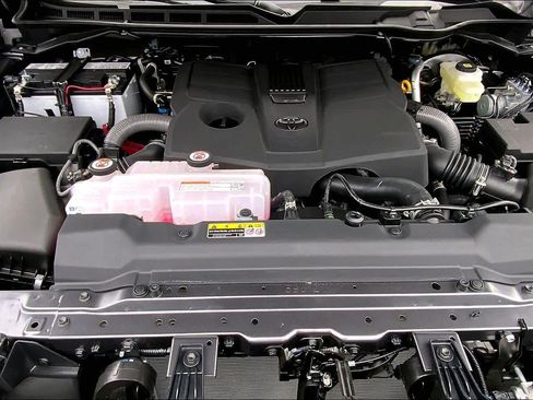 New 2026 Toyota Tundra Platinum AWD/4WD image 16