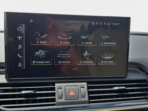 Used 2023 Audi Q5 e Prestige w/ Prestige Package AWD/4WD image 24