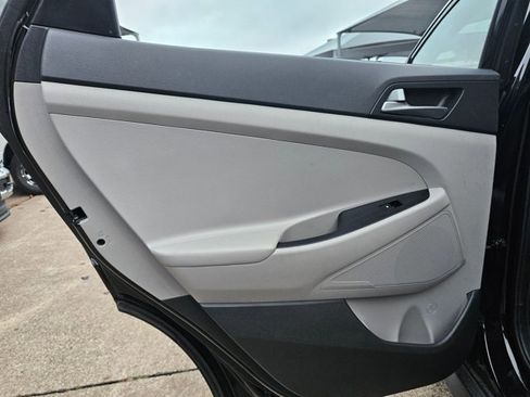 Used 2016 Hyundai Tucson SE w/ Option Group 02 image 20