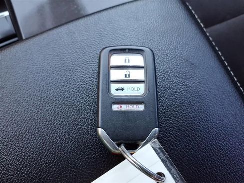 Used 2019 Honda Accord Sport image 30