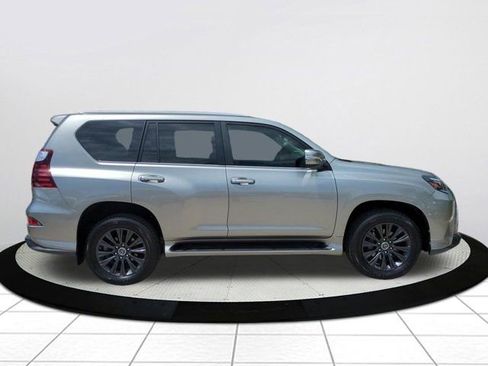 Used 2020 Lexus GX 460 Premium AWD/4WD image 2