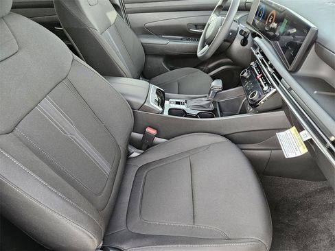 New 2026 Hyundai Tucson SEL image 14