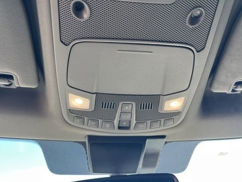 Used 2019 Ford F150 Lariat image 25