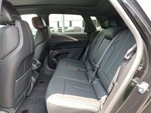 New 2025 Cadillac Lyriq Luxury w/ LPO, Floor Liner Package AWD/4WD image 5