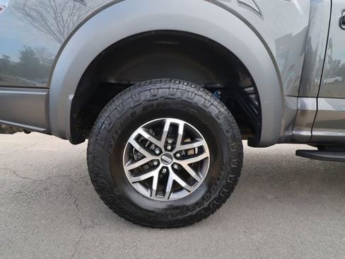 Used 2017 Ford F150 Raptor w/ Equipment Group 802A Luxury image 28