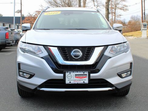 Certified 2019 Nissan Rogue SL image 2