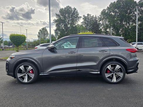 New 2026 Audi SQ5 Premium Plus AWD/4WD image 2