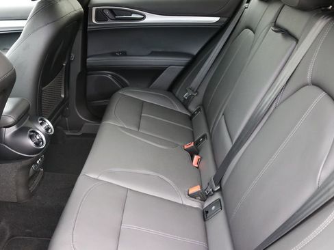 New 2025 Alfa Romeo Stelvio Sprint image 24