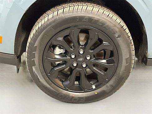 Used 2023 Ford Maverick XLT w/ XLT Luxury Package image 30