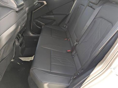 Used 2025 BMW X3 xDrive30i w/ Convenience Package image 15