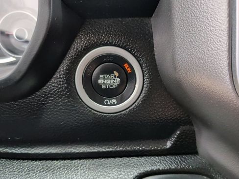 Used 2019 RAM 1500 Big Horn RWD image 26