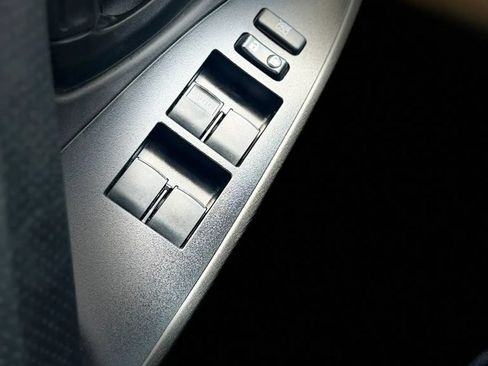 Used 2010 Toyota RAV4 Limited FWD image 37