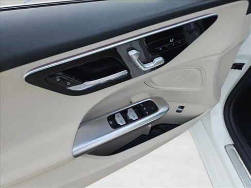 Used 2023 Mercedes-Benz C 300 C 300 image 14