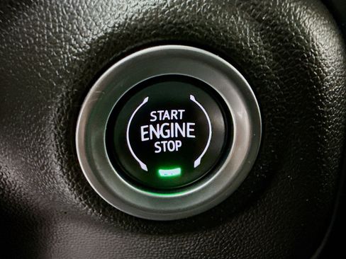 Used 2023 Chevrolet Silverado 1500 W/T image 20