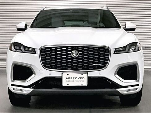 Certified 2025 Jaguar F-PACE R-Dynamic S image 2