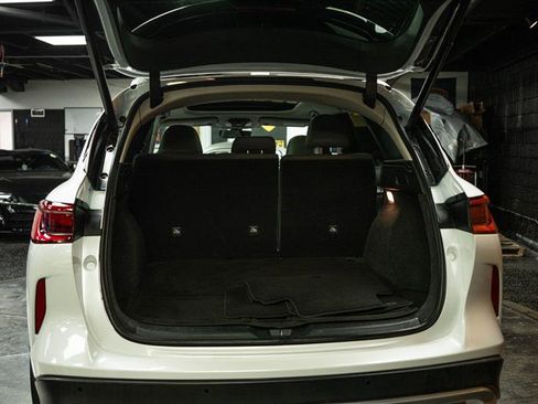 Used 2023 INFINITI QX50 Luxe w/ Cargo Package image 7