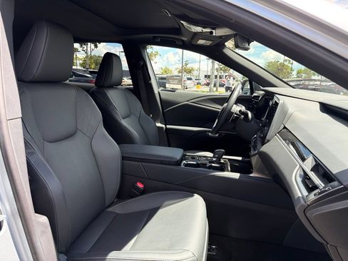 Certified 2026 Lexus RX 350 FWD w/ Accessory Package (Z1) image 12