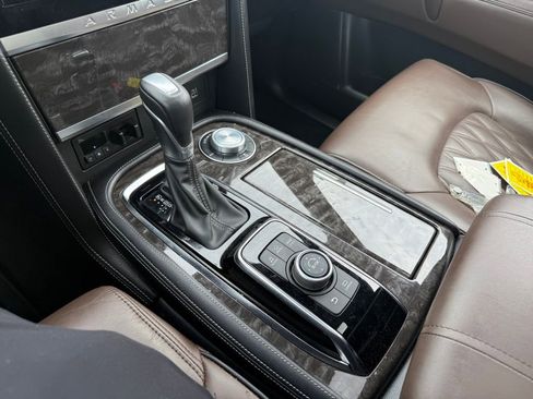 Used 2024 Nissan Armada Platinum w/ Captain's Chairs Package image 15