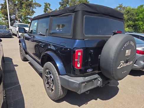 Used 2021 Ford Bronco Outer Banks image 6