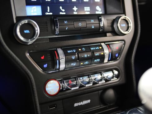 Used 2017 Ford Mustang GT Premium w/ GT Performance Package RWD image 30