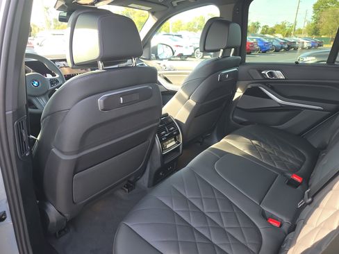 New 2026 BMW X5 sDrive40i w/ M Sport Package image 11