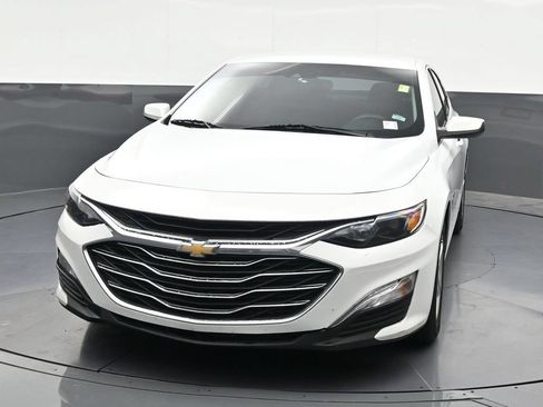 Used 2024 Chevrolet Malibu LS FWD image 9
