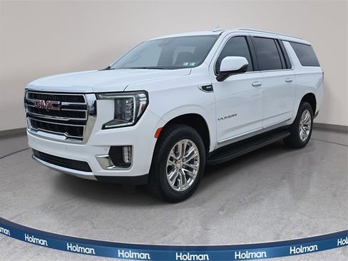 Used 2023 GMC Yukon XL SLT w/ SLT Premium Package image 1