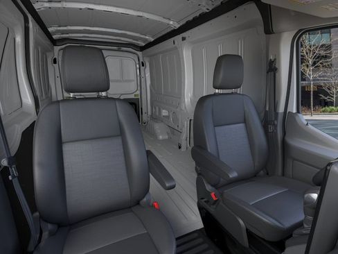 New 2026 Ford Transit 250 148 Medium Roof RWD image 10
