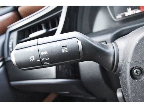 Used 2023 Lexus ES 350 w/ Premium Package FWD image 17