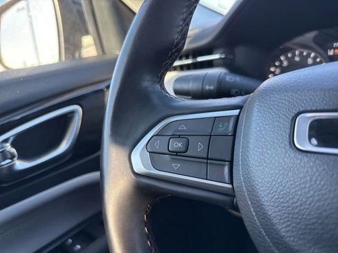 Used 2022 Jeep Compass Limited AWD/4WD image 30