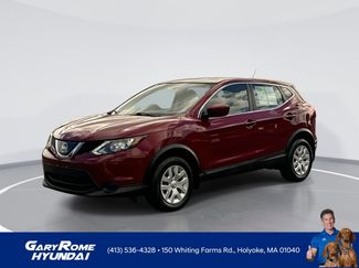 Used 2019 Nissan Rogue Sport S video 1