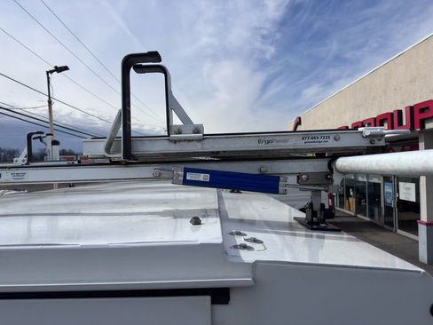 Used 2023 Ford Transit 350 w/ Interior Upgrade Package image 39