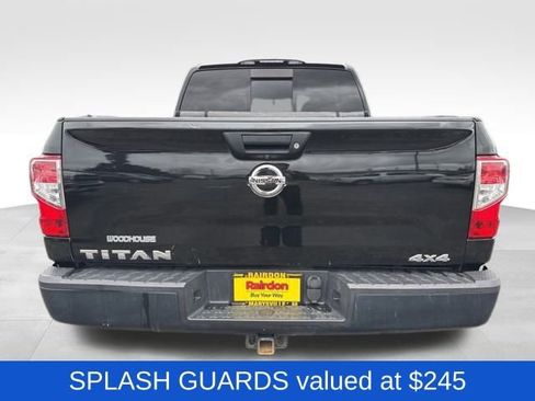 Used 2019 Nissan Titan S image 6