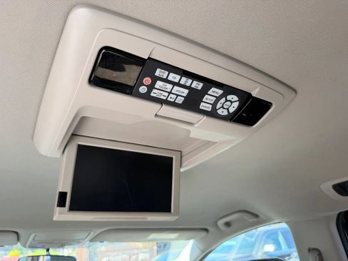 Used 2017 Honda Odyssey SE image 28